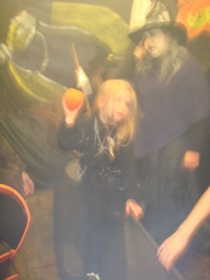 Foto 72 uit HalloweenWoonbron