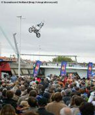 Foto 37 uit big air snowboarden