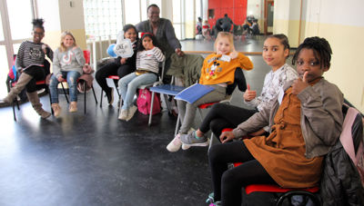 Foto 9 uit Meiden Zangkoor