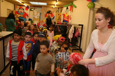 Foto 101 uit RKregenboogcarnaval