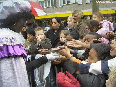 Foto 38 uit sinterklaas2005