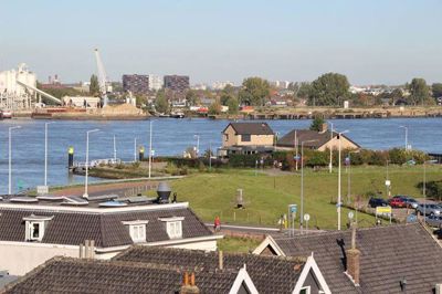 Foto 41 uit IJsselmondeseHoofd