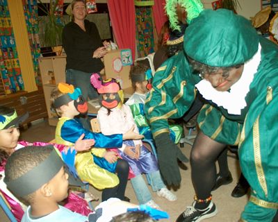 Foto 83 uit sintrkregenboog05.12