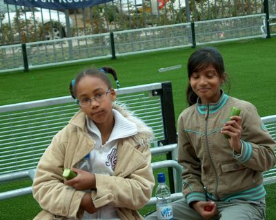 Foto 59 uit schoolsportplein07b.w