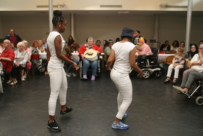 Foto 427 uit Ouderen4Daagse2016