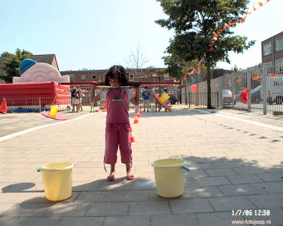 Foto 109 uit opzoomeren 2006 bw