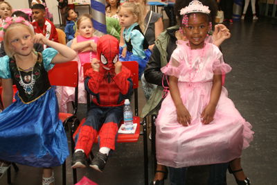 Foto 13 uit Superheld_Prinses