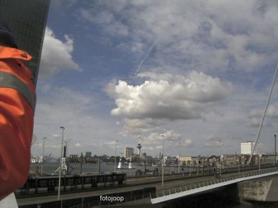 Foto 162 uit red bull air race r.dam