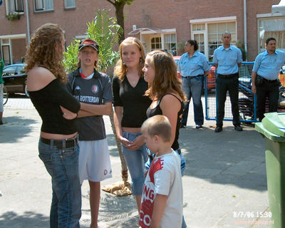 Foto 206 uit carnaval 2006 b.w