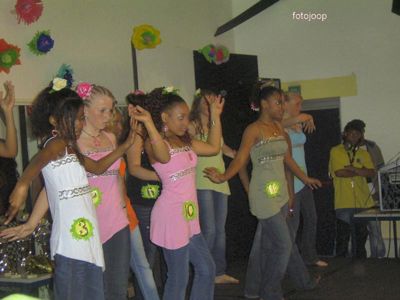 Foto 110 uit miss verkiezing 2005