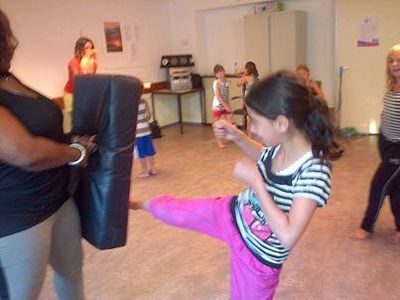 Foto 35 uit CardioKickBoxen4Kids