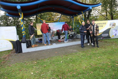 Foto 40 uit Kunstwerk de Meeuw