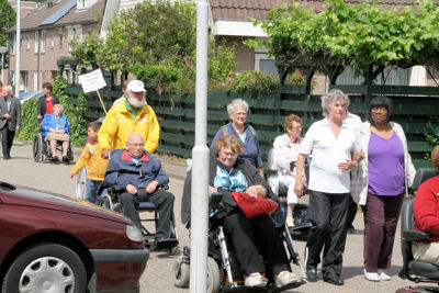 Foto 21 uit Ouderen4Daagse8_6