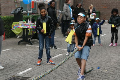 Foto 36 uit BuitenSpeelDag13_06