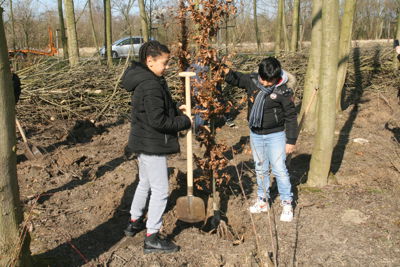 Foto 31 uit Boomplantdag16-3