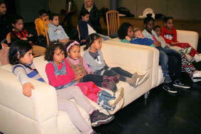 Foto 58 uit PoppenKastJanKlaasen