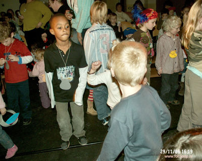Foto 106 uit sinterklaas 2006 new