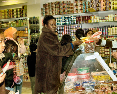 Foto 127 uit openingtokomilobi