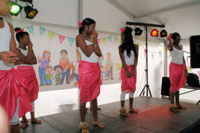 Foto 187 uit LikeJeWijkfeest14-9