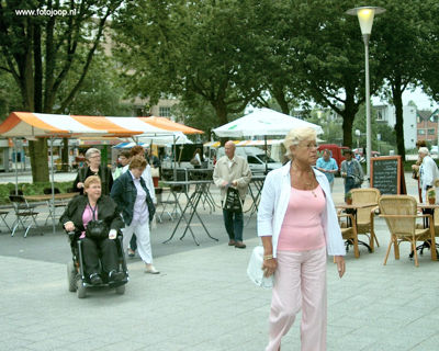 Foto 56 uit wijkfeest de dijk new