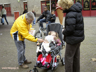 Foto 258 uit sinterklaas2005