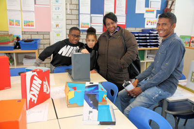 Foto 52 uit OBS Barkentijn Kunst