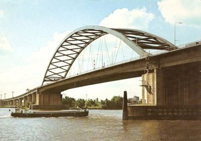 Foto 386 uit BRIENENOORDBRUG