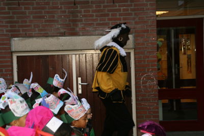 Foto 32 uit Sint-RKRegenboog