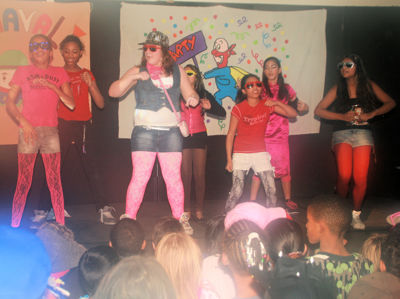 Foto 439 uit CarnavalRkRegenboog