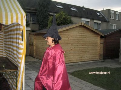 Foto 168 uit halloween2005