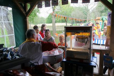 Foto 67 uit Koningsdag 26-04-14