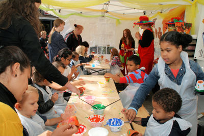 Foto 107 uit WijkFeest15_09_2012