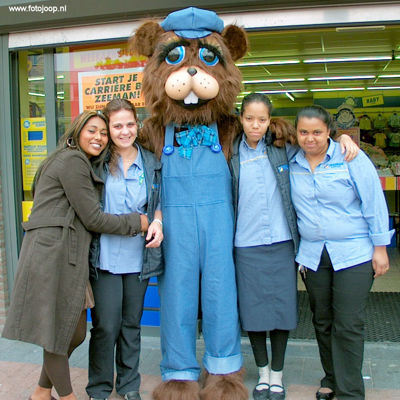 Foto 93 uit geboorte bever 4_6_8