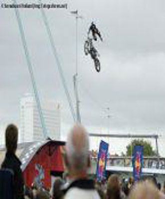 Foto 59 uit big air snowboarden