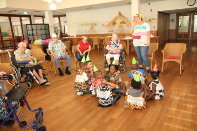 Foto 7 uit NicoZwangTrakteerd