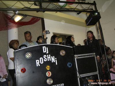 Foto 60 uit holi feest 2006 b.w