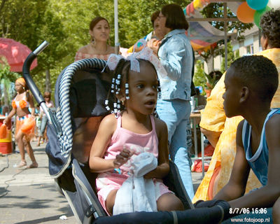 Foto 227 uit carnaval 2006 b.w