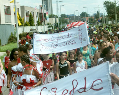 Foto 163 uit Carnaval 2007 b.w