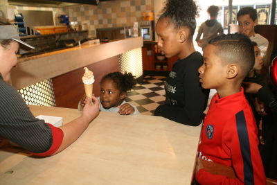 Foto 21 uit GratisIJsjeVerhage