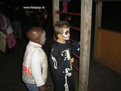 Foto 141 uit halloween2005