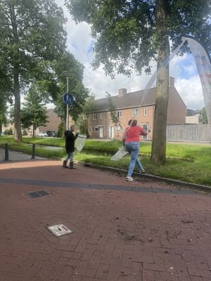 Foto 22 uit X-  Opruimactie Vrijwilligers Beverwaard 13-6-26