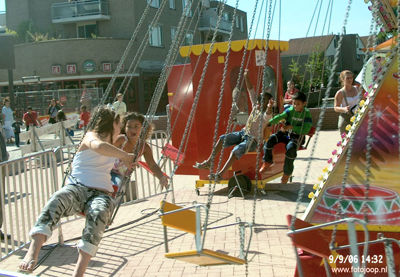 Foto 155 uit wijkparkfeest 2006