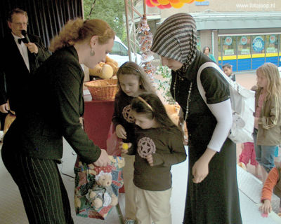 Foto 64 uit berenactie wc.b.w07