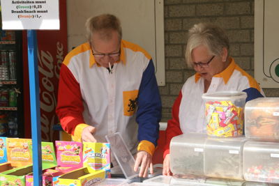 Foto 10 uit KoningsdagStormpolder