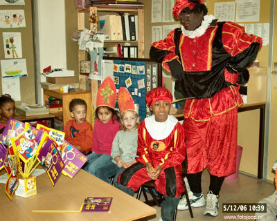 Foto 106 uit RK Regenboog