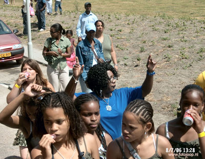 Foto 159 uit carnaval 2006 b.w