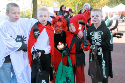 Foto 187 uit HalloWeen27-10-12