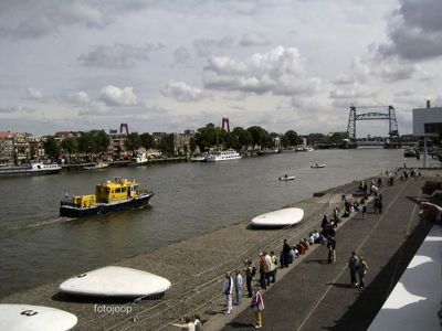 Foto 108 uit red bull air race r.dam