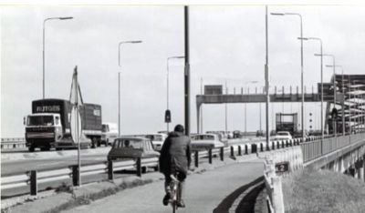 Foto 406 uit BRIENENOORDBRUG