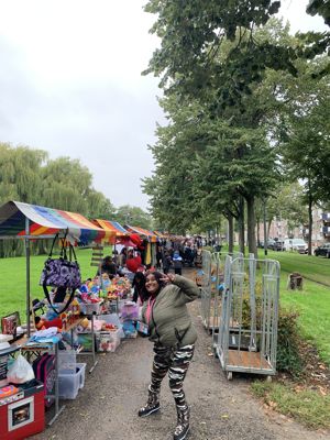 Foto 5 uit RommelmarktWijkpark